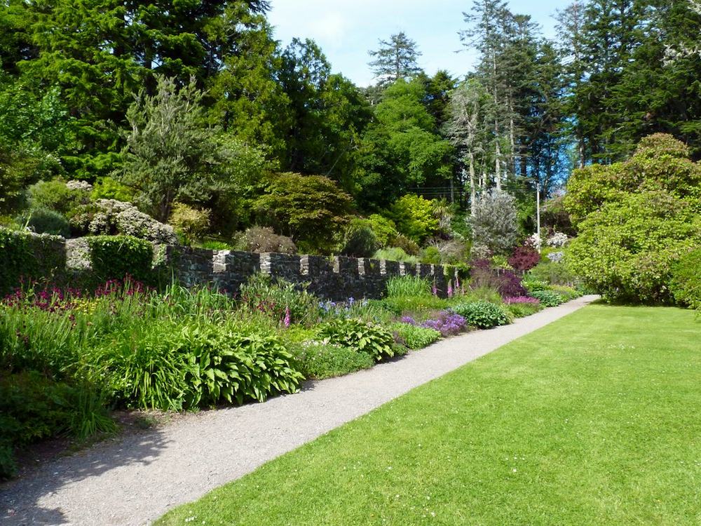 Shade garden walk, Hernando